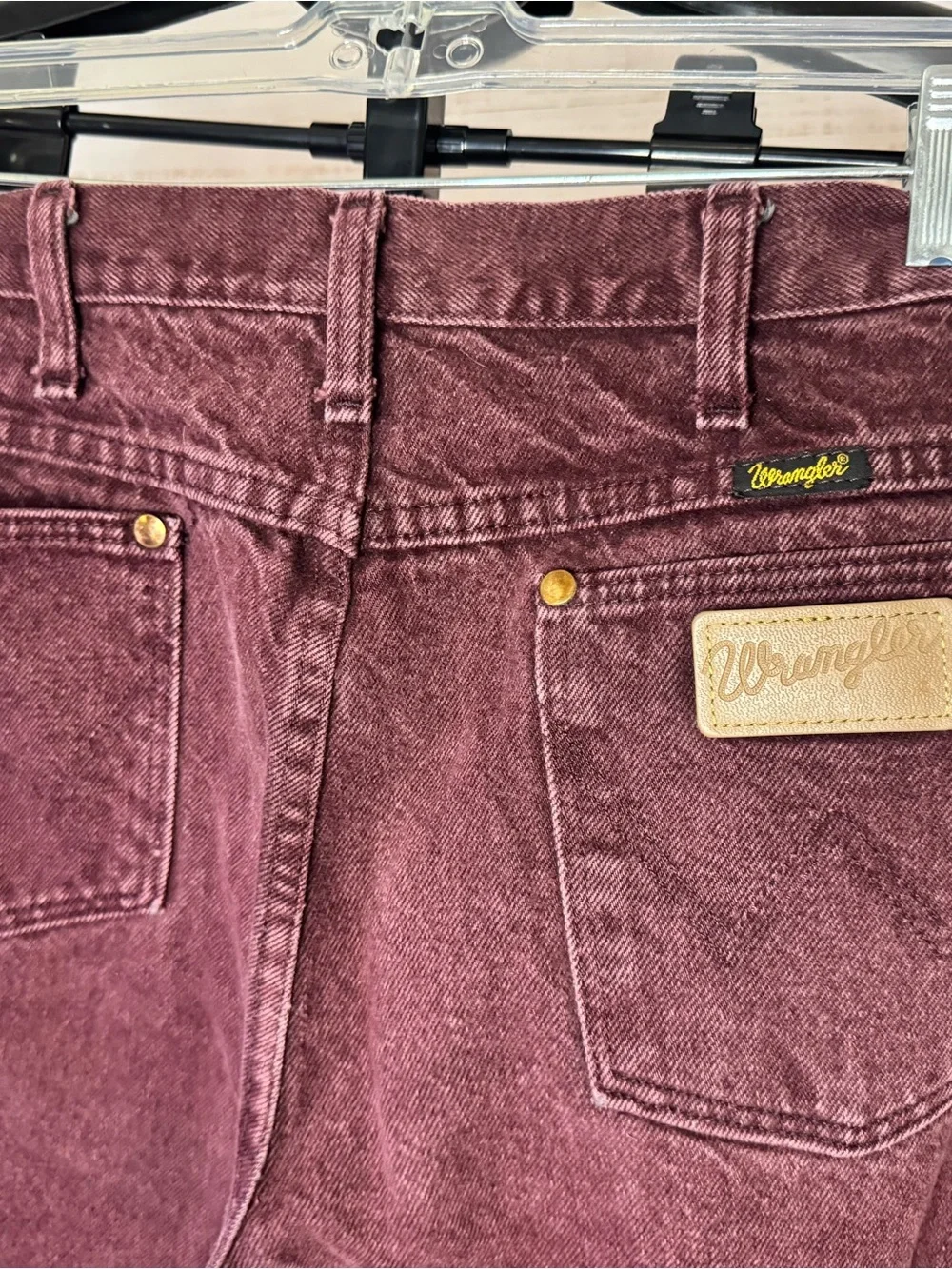 Wrangler 34x34 Men's Classic Straight-Fit Pants Deep Burgundy vintage